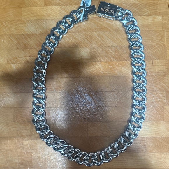 Invicta Silver Chain Necklace - Picture 3 of 8